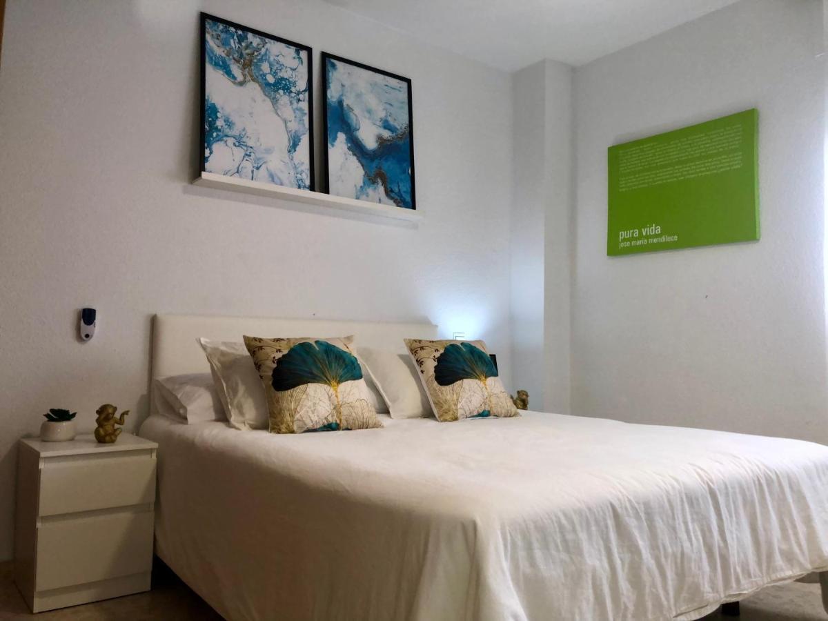 Carihuela Playa, Torremolinos Appartement Buitenkant foto